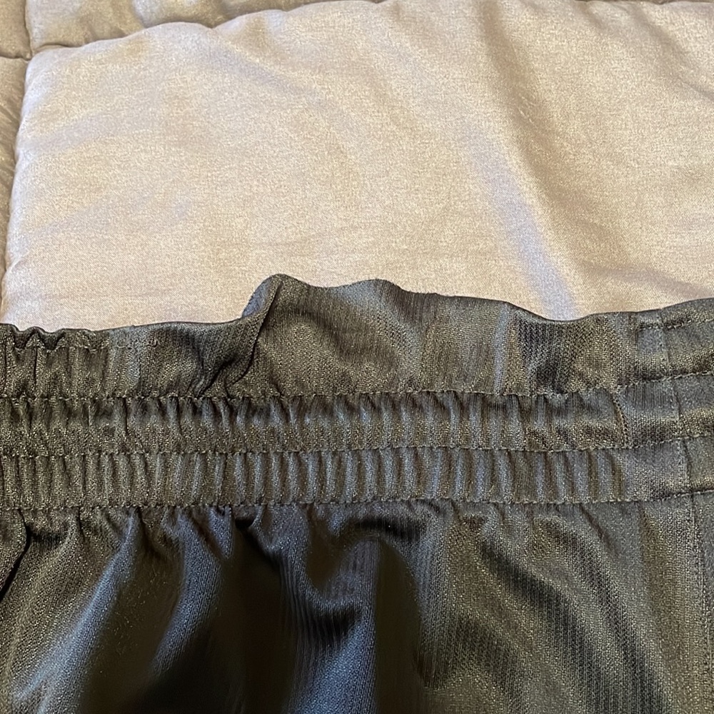 Nike LeBron Basketball Shorts - Picture 5 of 5